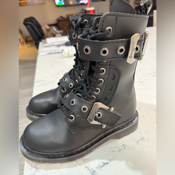 Deathrow combat boots from Vampire freaks. main image 8
